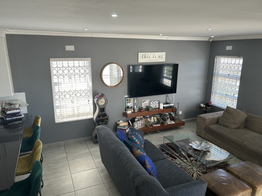 3 Bedroom Property for Sale in Nahoon Valley Park Eastern Cape